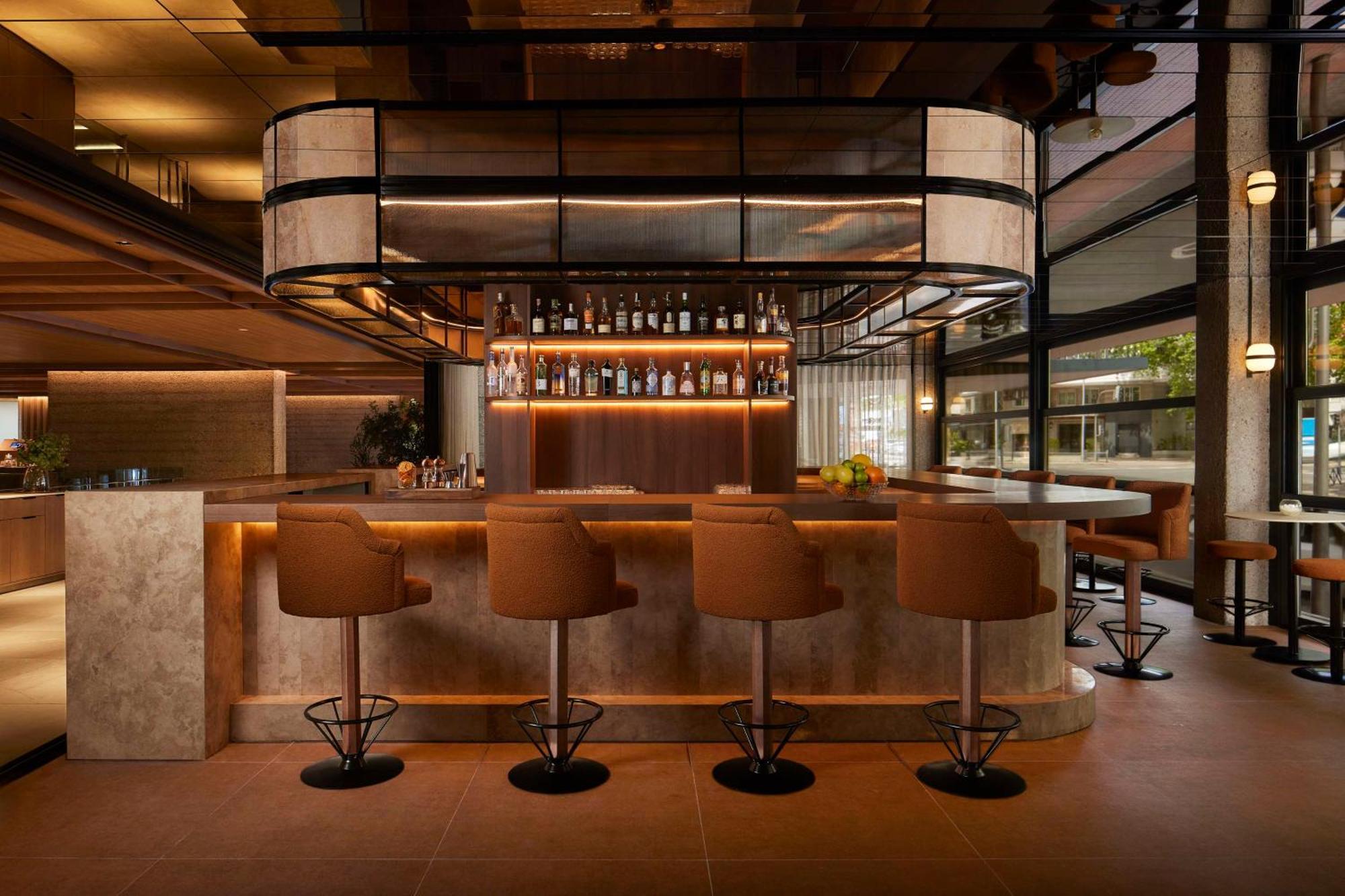Nh Collection Madrid Eurobuilding Hotel Bagian luar foto