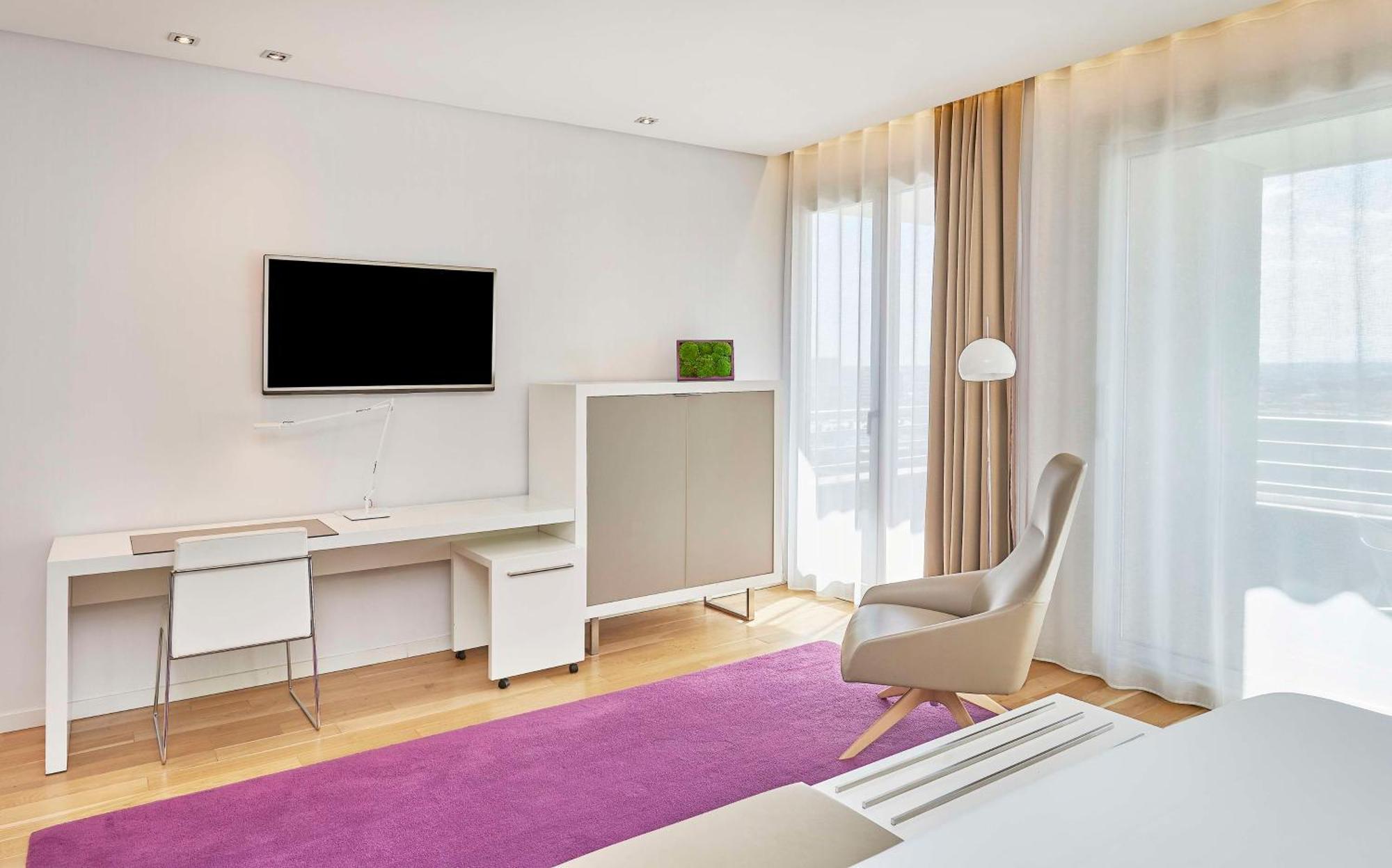 Nh Collection Madrid Eurobuilding Hotel Bagian luar foto
